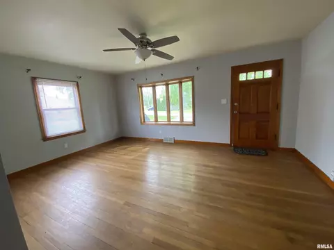 5 Evergreen Ct, Springfield, IL 62704 photo 4