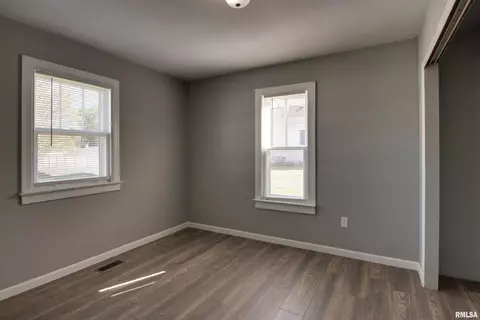 216 Smith St, Ursa, IL 62376 photo 10