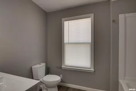 216 Smith St, Ursa, IL 62376 photo 11