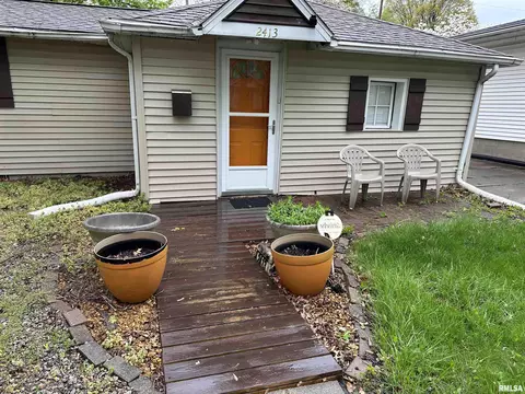 2413 S Holmes Ave, Springfield, IL 62704 photo 3