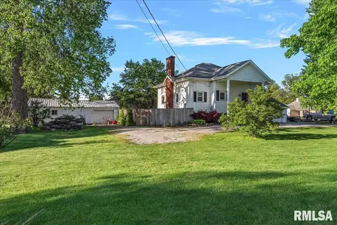 Exterior - 3501 W Iles Ave, Springfield, IL 62711 photo 1 of 10