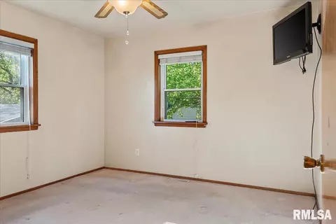 Bedroom - 3501 W Iles Ave, Springfield, IL 62711 photo 1 of 7