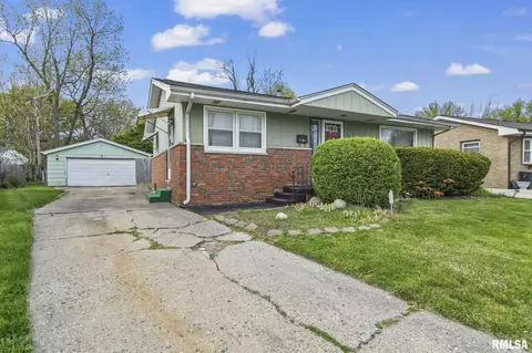 2023 Randall Ct, Springfield, IL 62703 photo 2