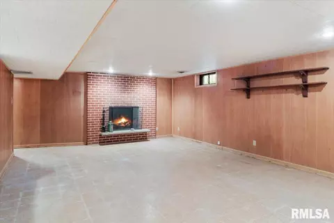 2441 Parkview Dr, Springfield, IL 62704 photo 31