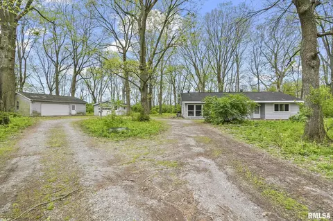 110 Sumner Ln, Springfield, IL 62707 photo 2