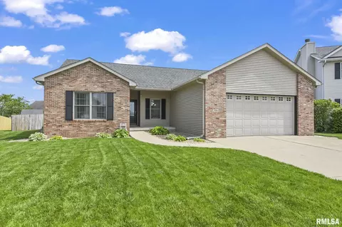 3004 Summerwood Rd, Springfield, IL 62707