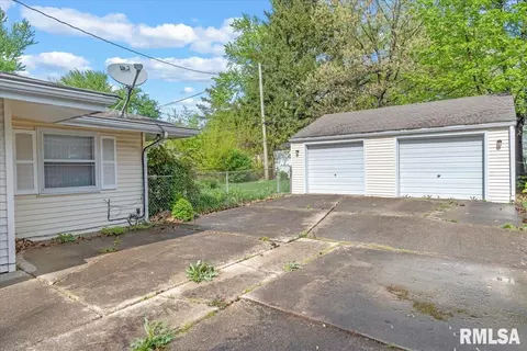 156 N Illinois, Springfield, IL 62702 photo 22