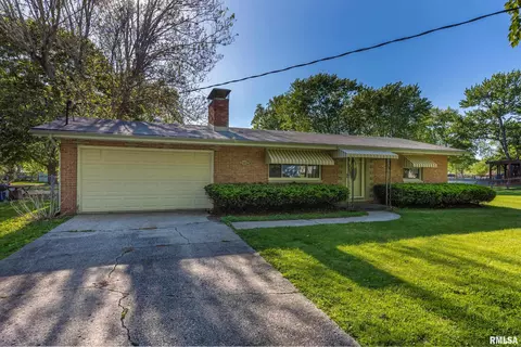 177 Maywood Dr, East Alton, IL 62024