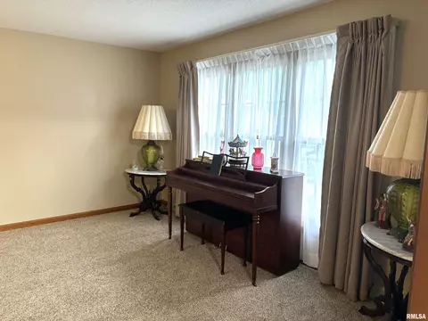 Other - 2613 Stratford Dr, Springfield, IL 62704 photo 1 of 3