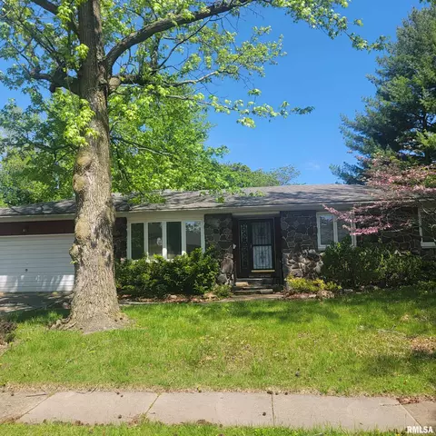 2519 Manchester Dr, Springfield, IL 62704