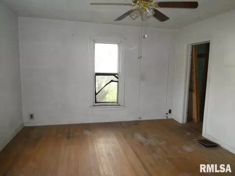 2103 S 17th St, Springfield, IL 62703 photo 11