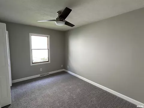 2805 Placid Ct, Springfield, IL 62707 photo 8
