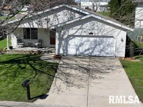 2805 Placid Ct, Springfield, IL 62707 photo 2