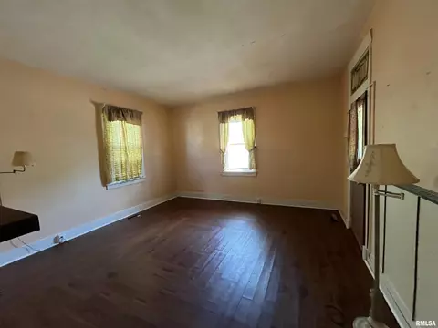 1251 Ledlie Ave, Springfield, IL 62702 photo 8
