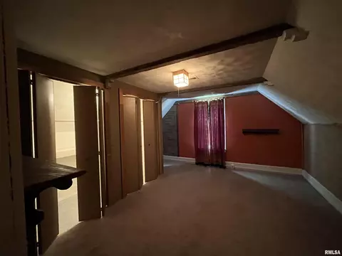 1251 Ledlie Ave, Springfield, IL 62702 photo 12