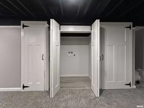 Other - 209 W Perkins St, Payson, IL 62360 photo 3 of 10