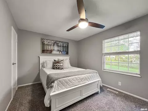 Bedroom - 209 W Perkins St, Payson, IL 62360 photo 4 of 4