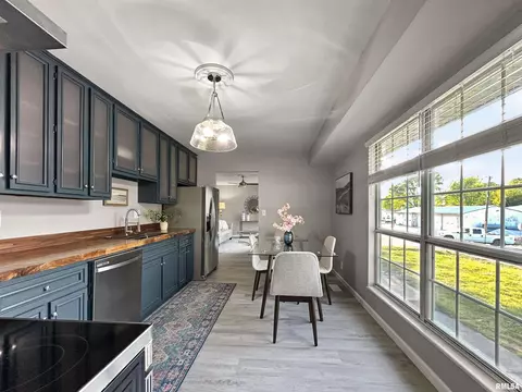 Kitchen - 209 W Perkins St, Payson, IL 62360 photo 3 of 4