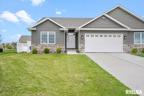 1716 Lasater Dr, Springfield, IL 62711