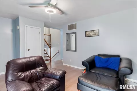 2032 Stonehenge Rd, Springfield, IL 62702 photo 5