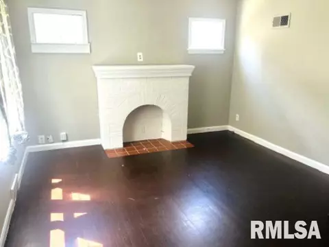 3017 Enos Ave, Springfield, IL 62702 photo 5