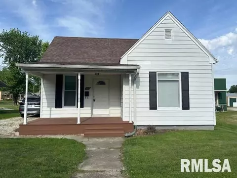 667 S West St, Jacksonville, IL 62650