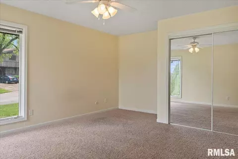 1 Oakwood Dr, Springfield, IL 62711 photo 21
