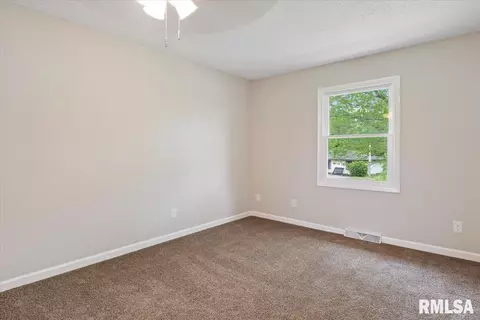 2409 Mayfair Rd, Springfield, IL 62703 photo 13