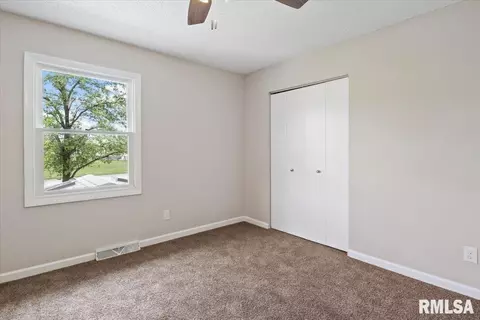 2409 Mayfair Rd, Springfield, IL 62703 photo 20