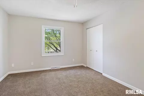 2409 Mayfair Rd, Springfield, IL 62703 photo 15