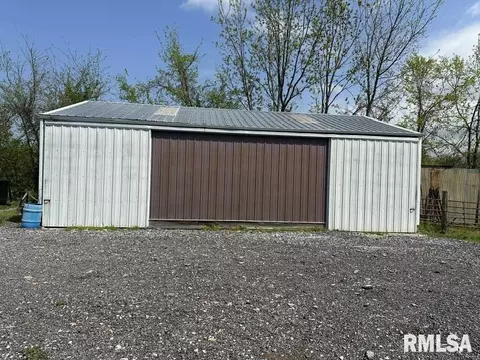 196 1425 E St, Versailles, IL 62378 photo 9