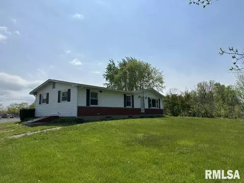 196 1425 E St, Versailles, IL 62378