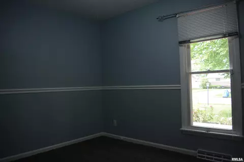 2309 Grinnell Dr, Springfield, IL 62703 photo 7