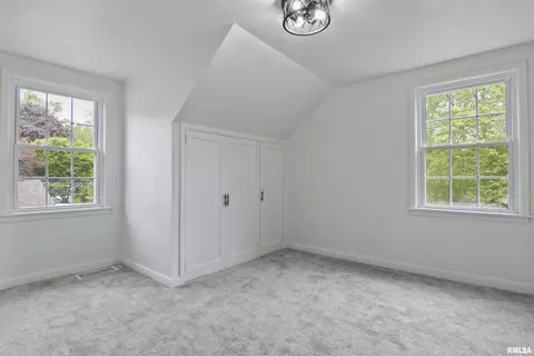 123 N Douglas Ave, Springfield, IL 62702 photo 29