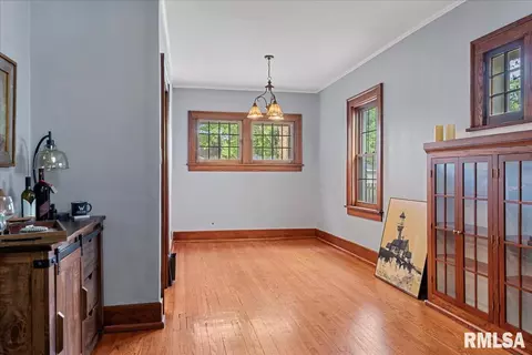 1420 S Noble Ave, Springfield, IL 62704 photo 6