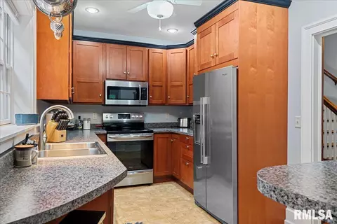 1420 S Noble Ave, Springfield, IL 62704 photo 15