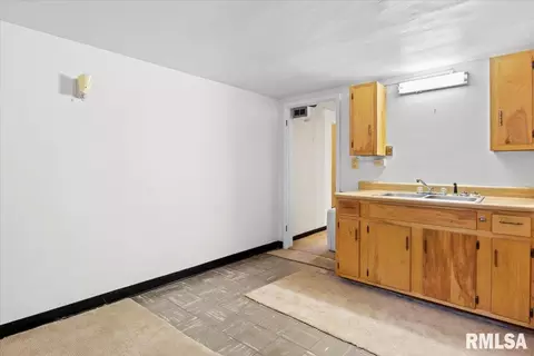 1520 N 3rd St, Springfield, IL 62702 photo 34