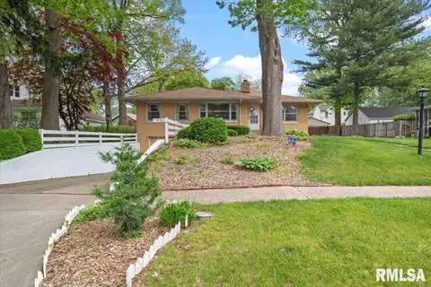1520 N 3rd St, Springfield, IL 62702