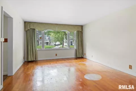 1520 N 3rd St, Springfield, IL 62702 photo 12