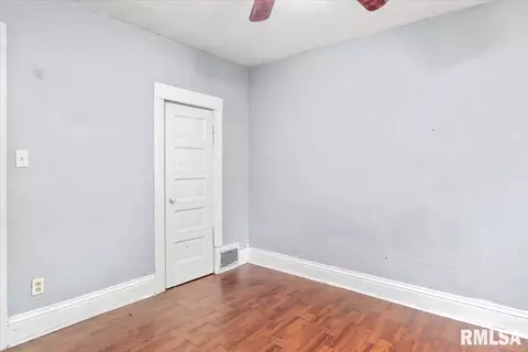 1040 W Calhoun Ave, Springfield, IL 62702 photo 21