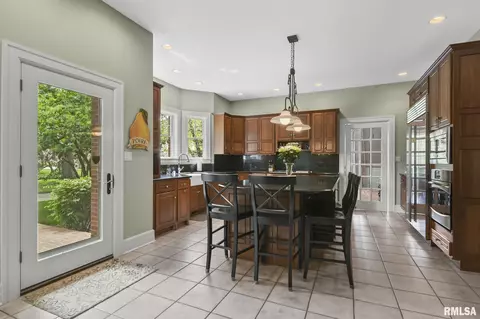 Kitchen - 1608 S Wiggins Ave, Springfield, IL 62704 photo 2 of 6