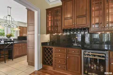 Kitchen - 1608 S Wiggins Ave, Springfield, IL 62704 photo 6 of 6