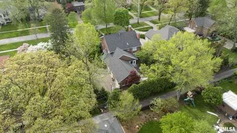 View/Area - 1608 S Wiggins Ave, Springfield, IL 62704 photo 5 of 7
