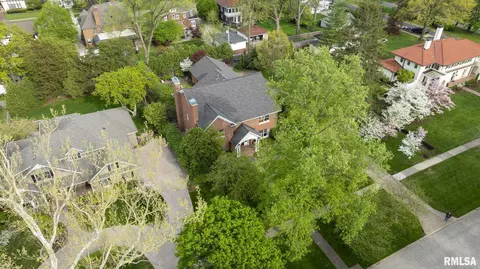 View/Area - 1608 S Wiggins Ave, Springfield, IL 62704 photo 7 of 7