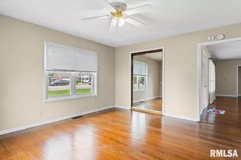 2200 E Sangamon Ave, Springfield, IL 62702 photo 11