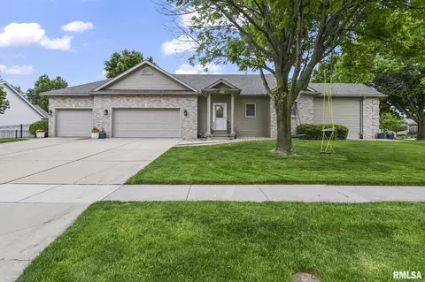 2700 Dickens Dr, Springfield, IL 62711 photo 5