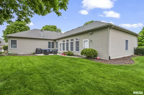 2700 Dickens Dr, Springfield, IL 62711 photo 42