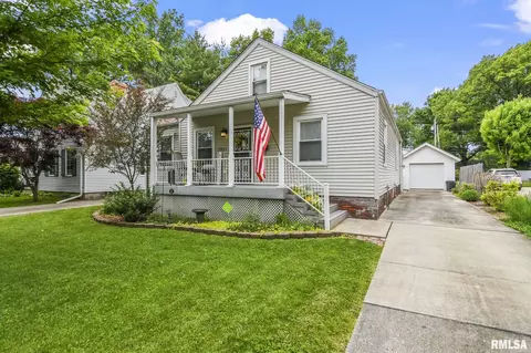 2021 S Douglas Ave, Springfield, IL 62704
