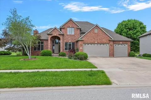 6401 Stonehaven Rdg, Springfield, IL 62711