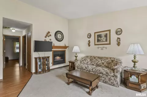 79 Amherst Dr, Springfield, IL 62702 photo 7